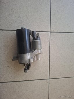 Štartér Audi A4B8 - 2