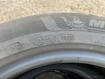 205/55R17 - 2