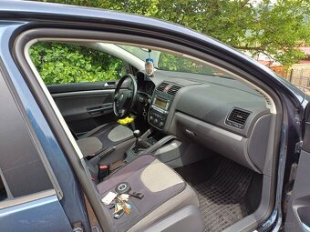 Golf 5 - 2