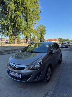 Opel Corsa D 2015 - 2