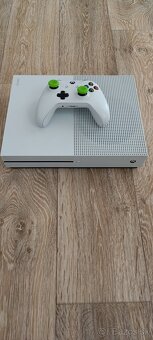 Xbox One S + Hry - 2