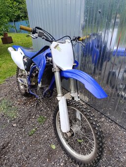 YAMAHA WR400F - 2