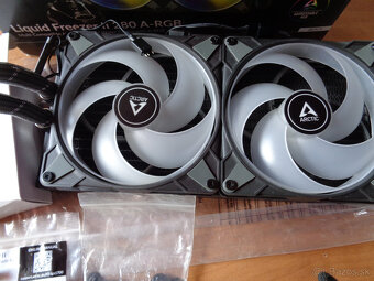 Arctic Liquid Freezer II 280 A-RGB - 2