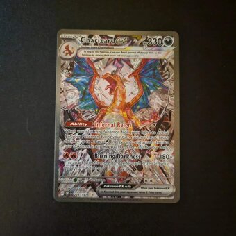 Pokémon Karta Charizard - 2