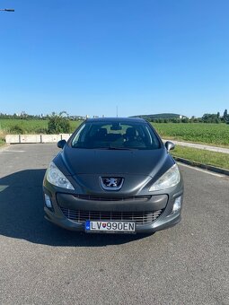 Peugeot 308 1,6HDi r. 2010 - 2