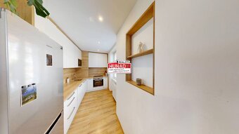(50 m²) 2i BYT V CENTRE S VLASTNÝM PARKOVANÍM - 2