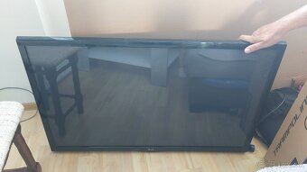 Plazma tv LG a multimediálne zariadenie STRONG - 2