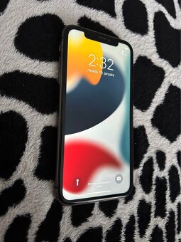 iPhone 11 - 2