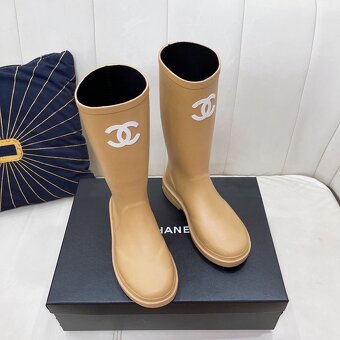 Gumaky Chanel, real foto - 2
