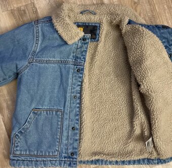 Oteplená Riflová bundička s kožúškom - 2