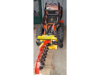 Šmykom riadený mininakladač SSQ15D - DIESEL - 2
