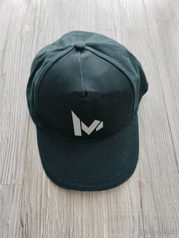 Set Šiltovka + Batoh - 2