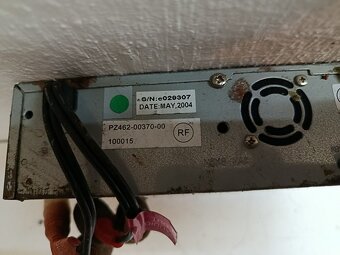 cd prehravac toyota corolla verso pz4620037000 30€ - 2