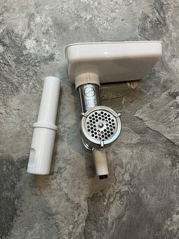 Nový mlynček na Bosch mum 2-4 kuchynský robot - 2