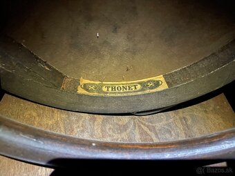 Predam stoličky THONET - 2