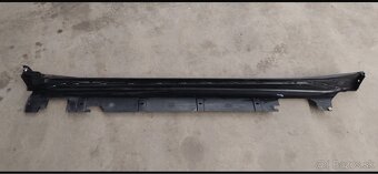 BMW X1 r.v. 2018, PRAVÝ PRAH PODBEHY. - 2