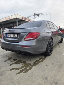 Mercedes-Benz E43 AMG - 2