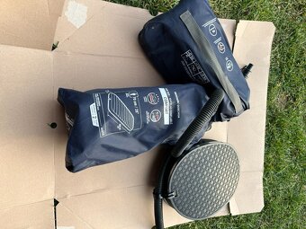 Nafukovací matrac - 2