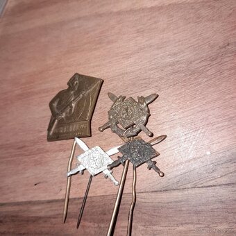 vojenske odznaky - 2