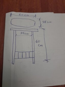 Polica na noviny/časopisy - 2