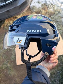 Prilba ccm tacs 210 - 2