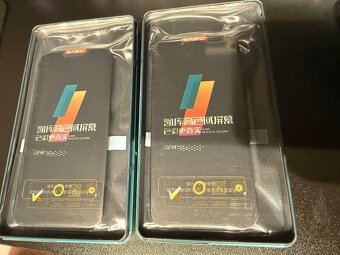 2x iPhone 13 displej - 2