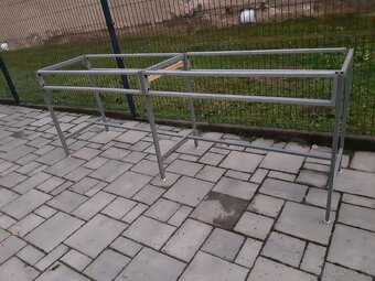 Predam dlhy stol do dielne. Dlhy 235cm - 2