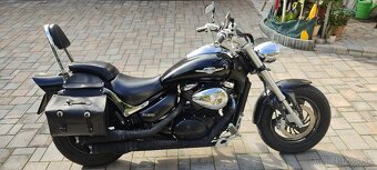 Suzuki Intruder M800 - 2