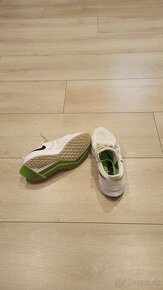 Nike - 2