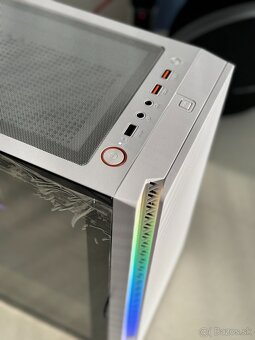 Predám herný počítač Intel i5 , RX 5600 XT 6GB ,16 GB RAM - 2