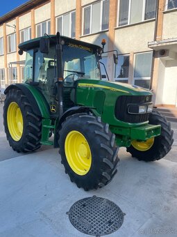 Predám traktor JOHN DEERE 5820 - 2
