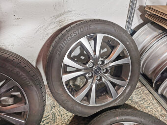 Mazda CX-30 - orig. 18" alu disky s letnými pneu - 6+ mm - 2