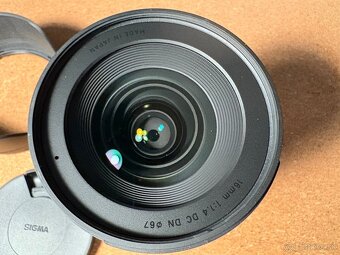 Sigma 16mm f/1.4 DC DN (Canon RF) - 2
