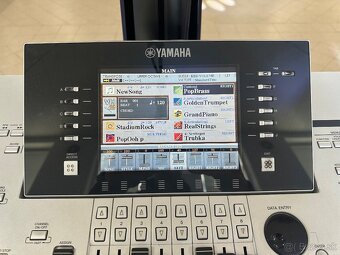 ✅Yamaha TYROS 4 + tvrdý rack a ozvučenie - 2