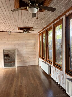 Prenájom priestrannej miestnosti v Penzióne U Krba – 28 m² - 2