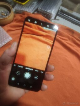 Honor x9 - 2