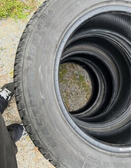 Zimné Pneu 215/65 R17 Semperit - 2