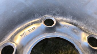 VW - 2x disk 6Jx15, 2x zimné pneu 195/65 R15 - 2