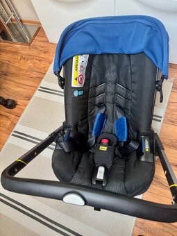 Autosedačka Doona Plus + isofix základňa Royal Blue - 2