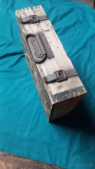 Starý muničný kufrík 2.sv.vojna - 2