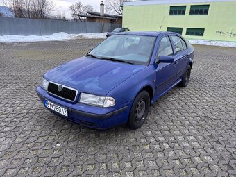 Škoda Octavia - 2