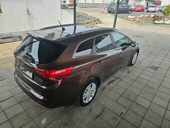 KIA CEED 1.6i COMBI●1.MAJITEL●2015●VYHRIEVANÉ SEDADLÁ ● - 2