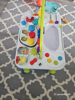 Hrací stolík baby einstein - 2