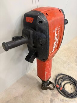 Hilti TE 3000-AVR - 2