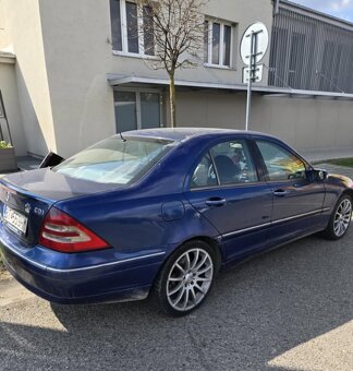 Mercedes C220 cdi W203 - 2