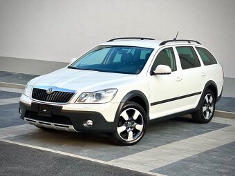 Škoda Octavia Scout 2.0 TDI 4x4 DSG alcantara - 2