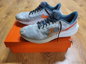 Nike REZERVOVANÉ - 2