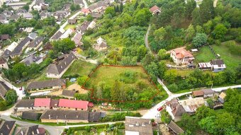 Gemerská Poloma- 1.701 m2 POZEMOK NA RD- 10 minút od Rožňavy - 2