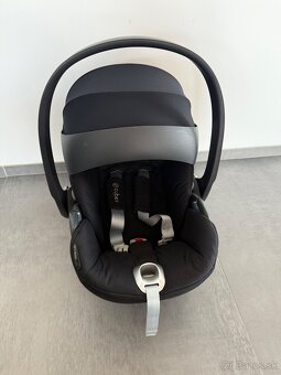 Cybec autosedacka vajicko cloud Z i-Size - 2