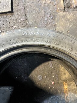 Pneumatiky 205/50 r17 4ks jazdene super stav - 2